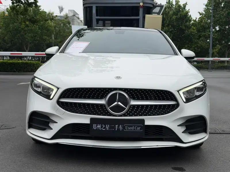 2019 Mercedes-Benz A-Class A 200 L — миниатюра 2