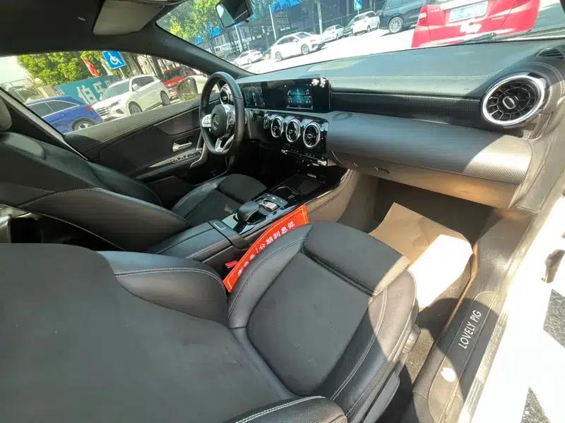 2019 Mercedes-Benz A-Class A 180 L — миниатюра 13
