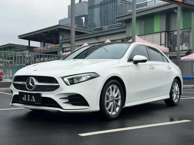 2022 Mercedes-Benz A-Class A 200 L Sport Sedan Dynamic Edition — миниатюра 1