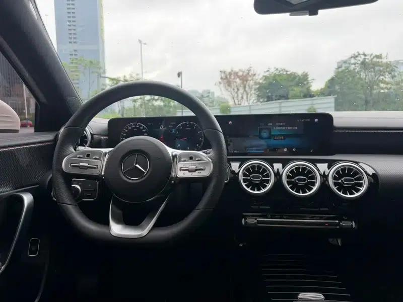 2022 Mercedes-Benz A-Class A 200 L Sport Sedan Dynamic Edition — миниатюра 15