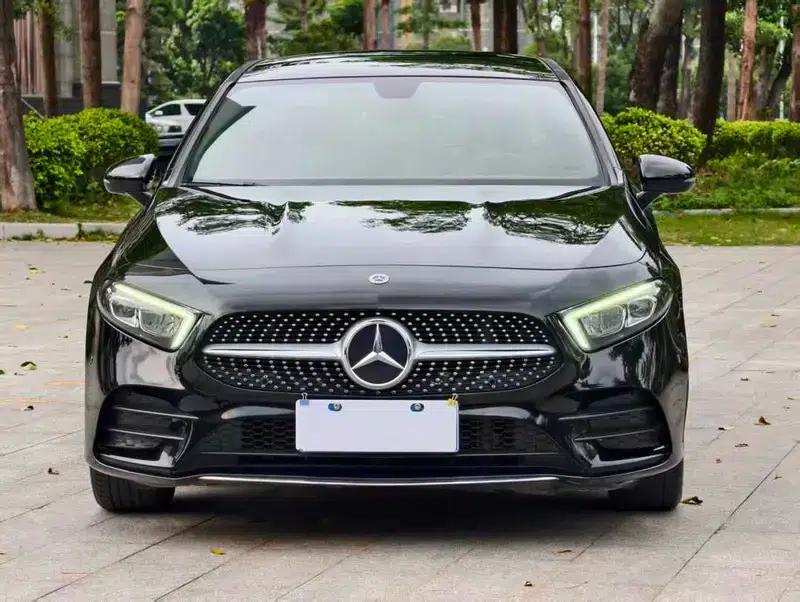 2021 Mercedes-Benz A-Class A 200 L Sport Sedan Dynamic Edition — миниатюра 2