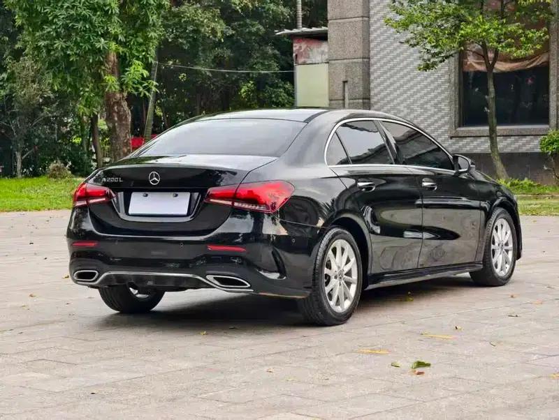 2021 Mercedes-Benz A-Class A 200 L Sport Sedan Dynamic Edition — миниатюра 7