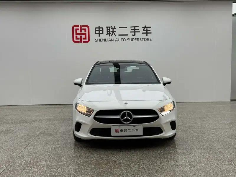 2021 Mercedes-Benz A-Class A 180 L — миниатюра 2