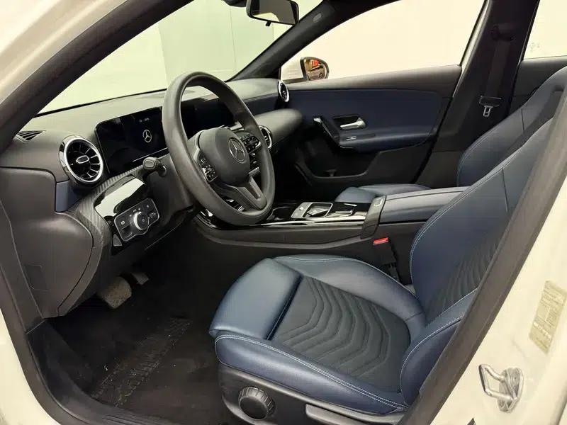 2021 Mercedes-Benz A-Class A 180 L — миниатюра 12
