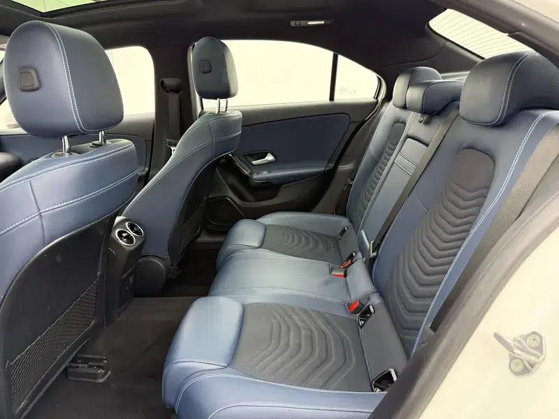 2021 Mercedes-Benz A-Class A 180 L — миниатюра 14