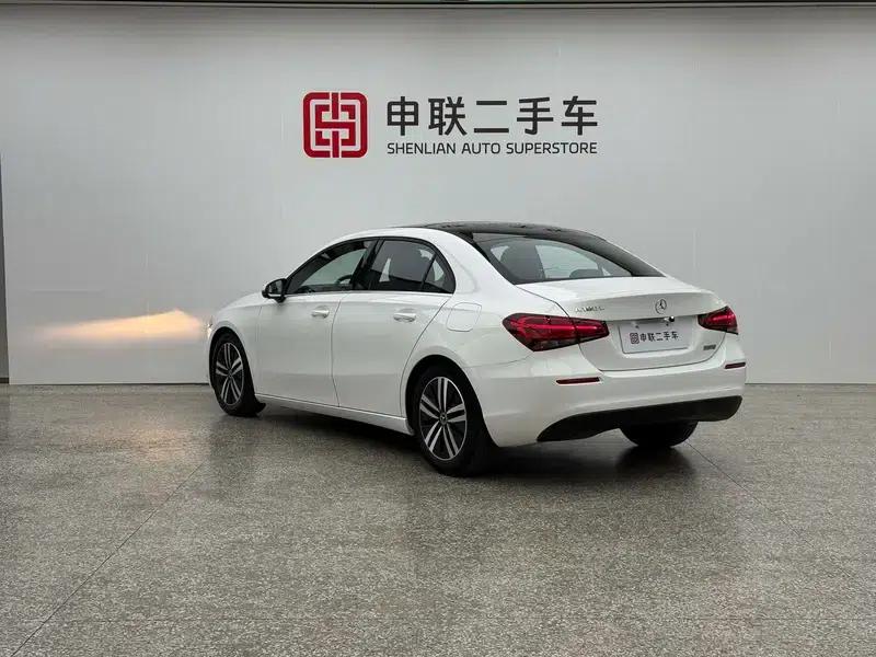2021 Mercedes-Benz A-Class A 180 L — миниатюра 4