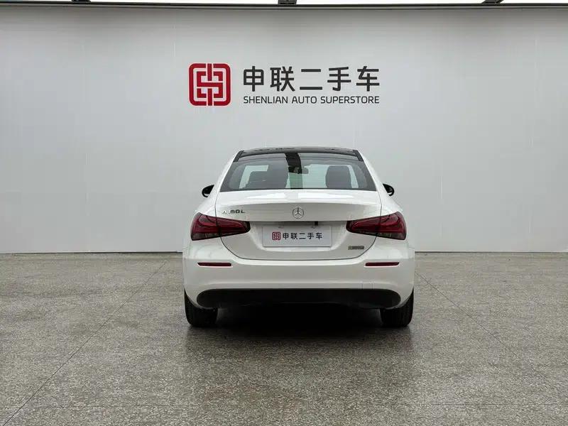 2021 Mercedes-Benz A-Class A 180 L — миниатюра 5