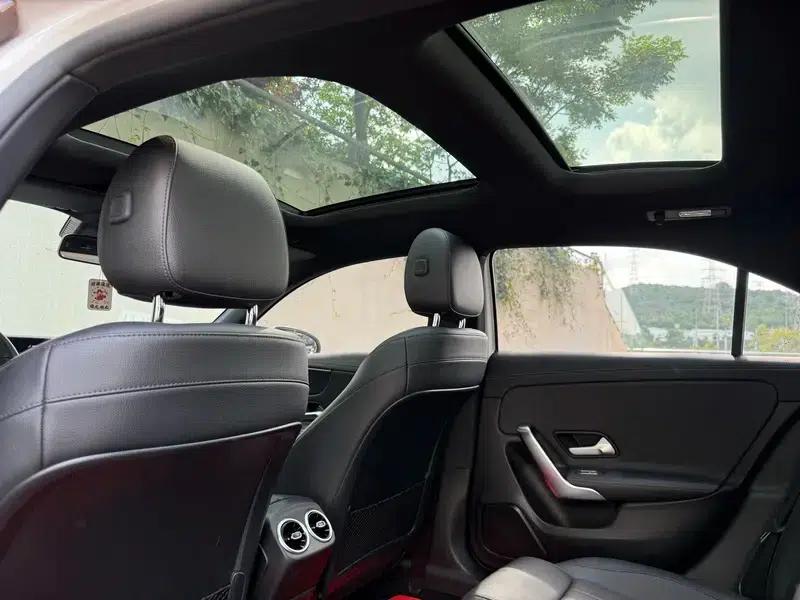 Mercedes-Benz A-Class 2019 A 200 L Sport Sedan First Edition — миниатюра 27