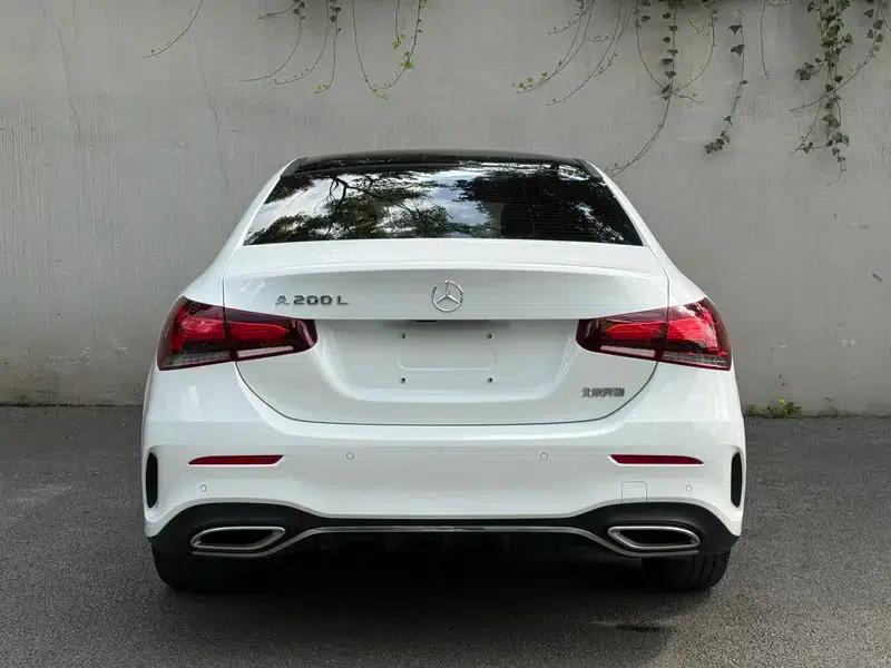 Mercedes-Benz A-Class 2019 A 200 L Sport Sedan First Edition — миниатюра 6