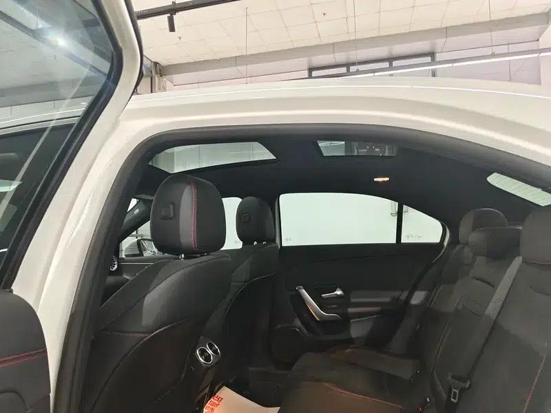 2023 Mercedes-Benz A-Class A 200 L Sport Sedan Fashion Edition — миниатюра 12