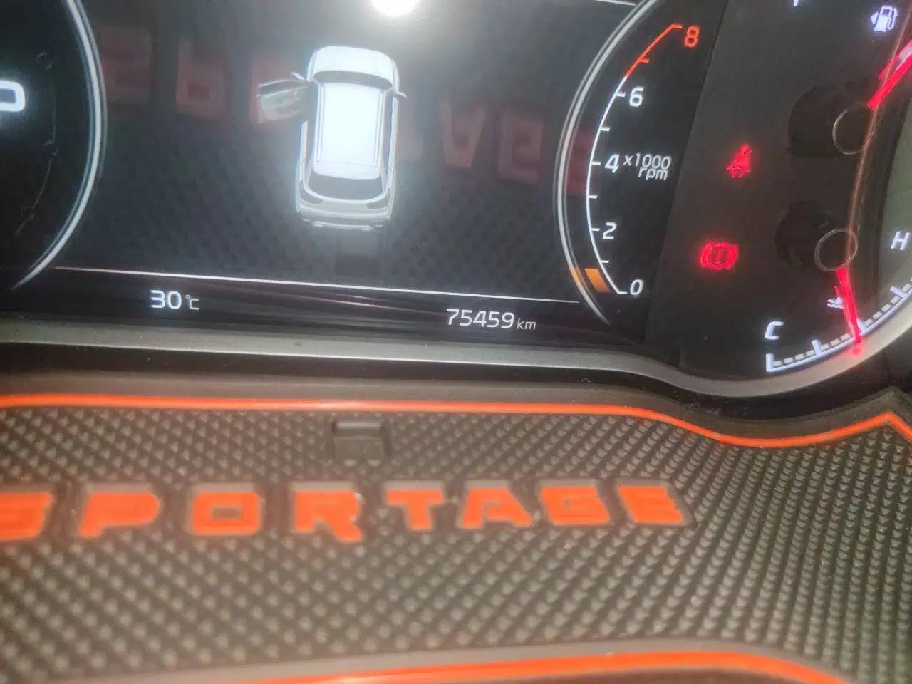 Kia Sportage R 2019 2.0L Automatic Smart Luxury Edition — миниатюра 12