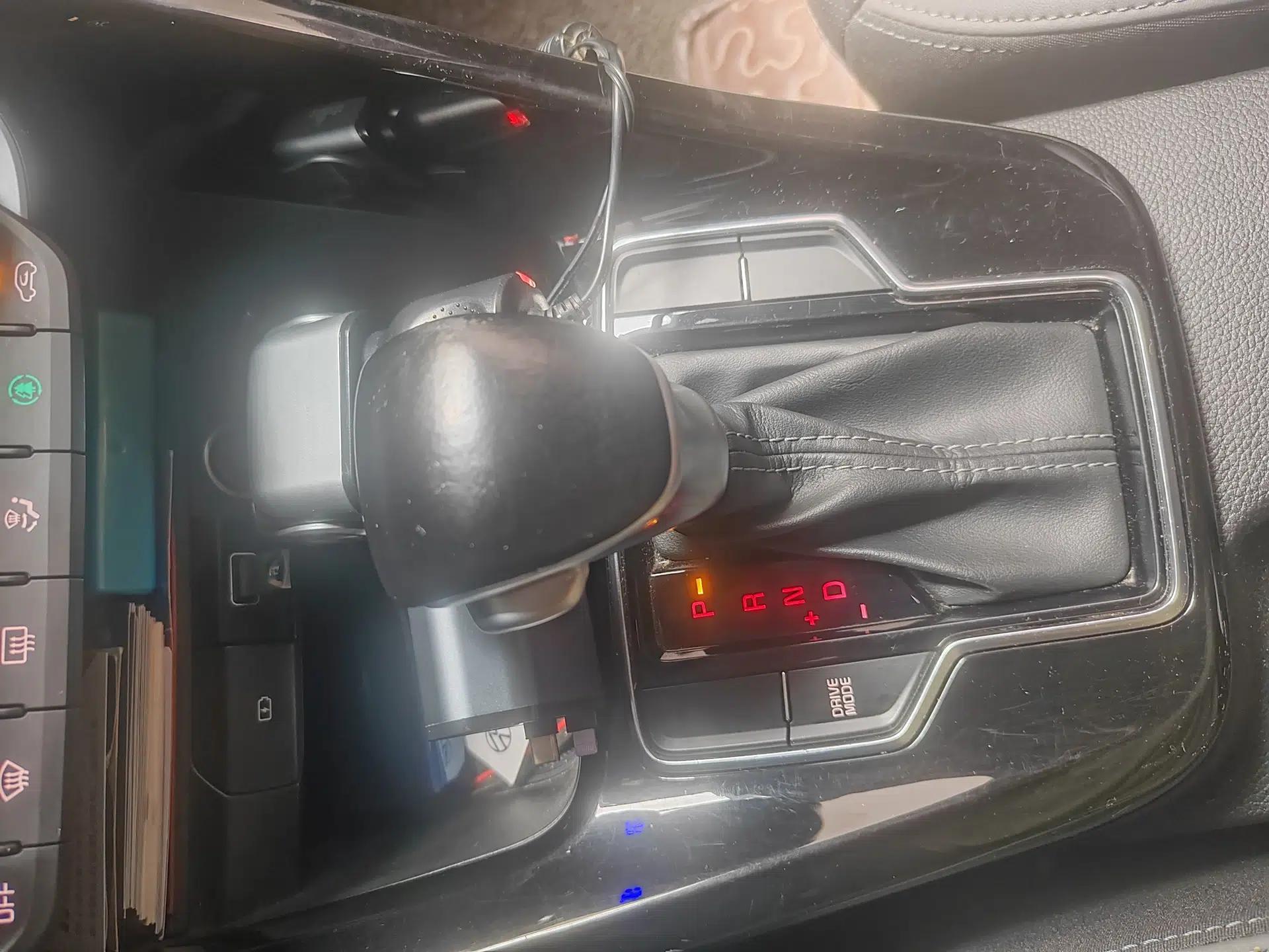 Kia Sportage R 2019 2.0L Automatic Smart Luxury Edition — миниатюра 14