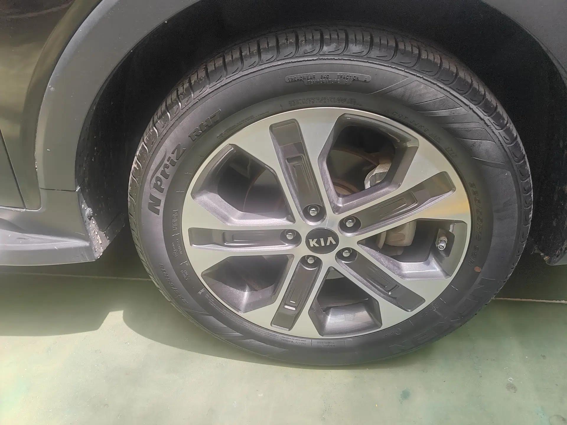 Kia Sportage R 2019 2.0L Automatic Smart Luxury Edition — миниатюра 8