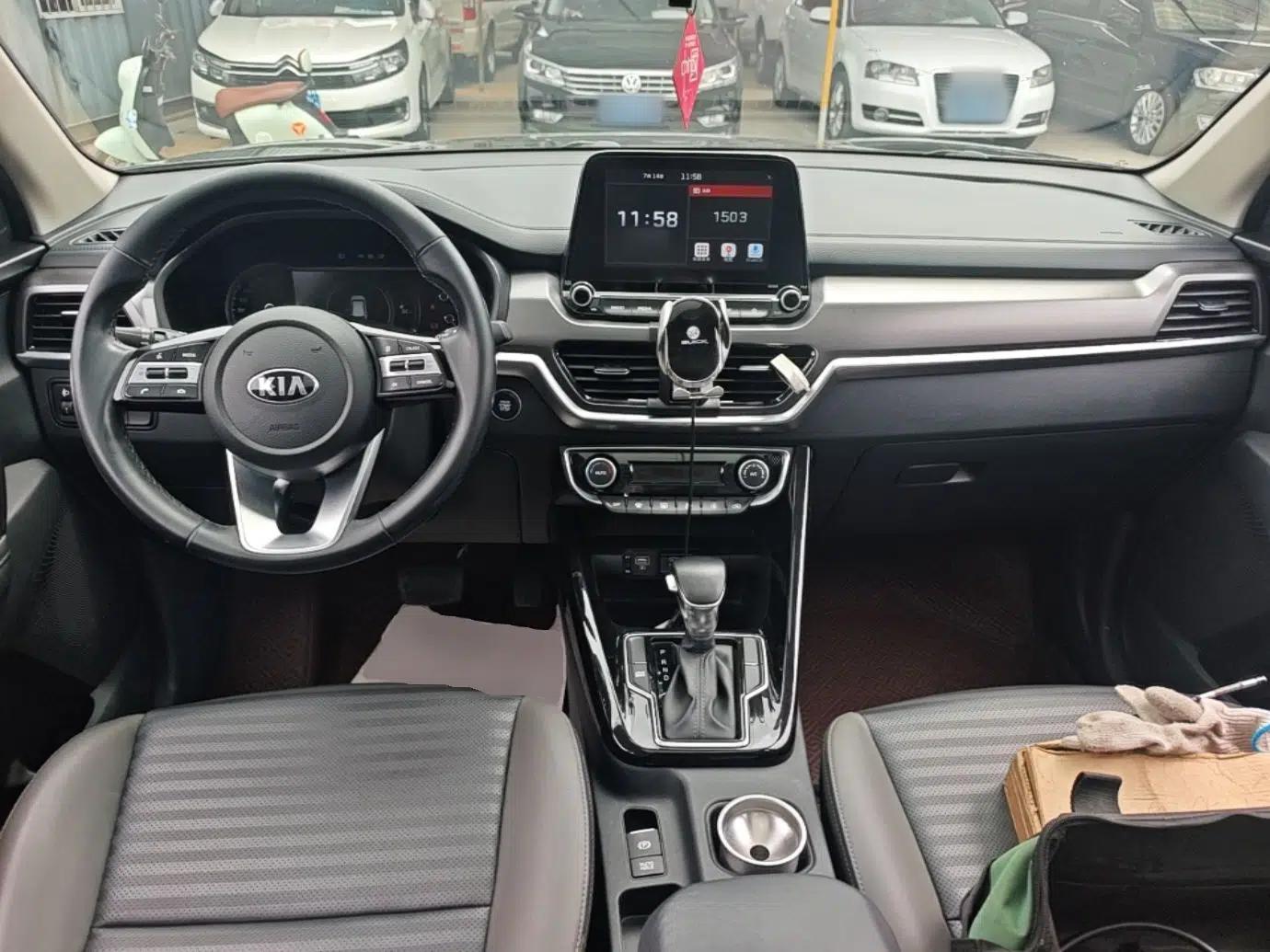 Kia Sportage R 2018 2.0L Automatic Smart Luxury Version China V Standard — миниатюра 12