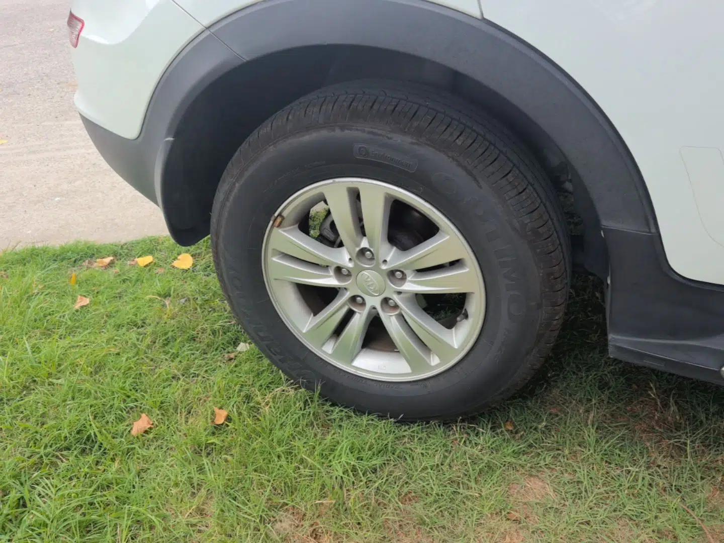 Kia Sportage R 2016 2.0L Automatic Two-Wheel Drive GL — миниатюра 11