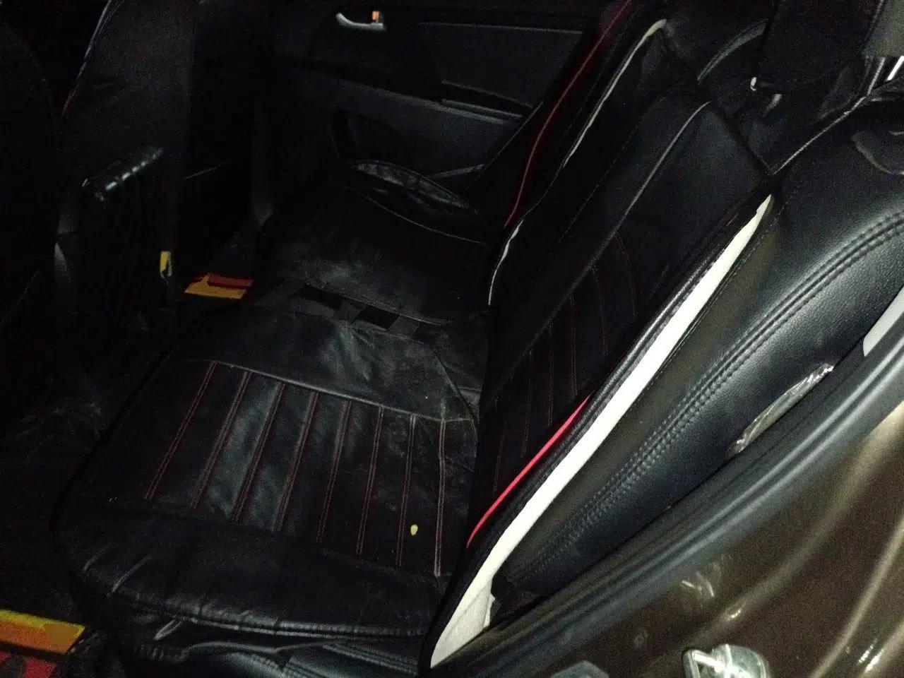 Kia Sportage R 2015 2.0L Automatic Two-Wheel Drive GL — миниатюра 17
