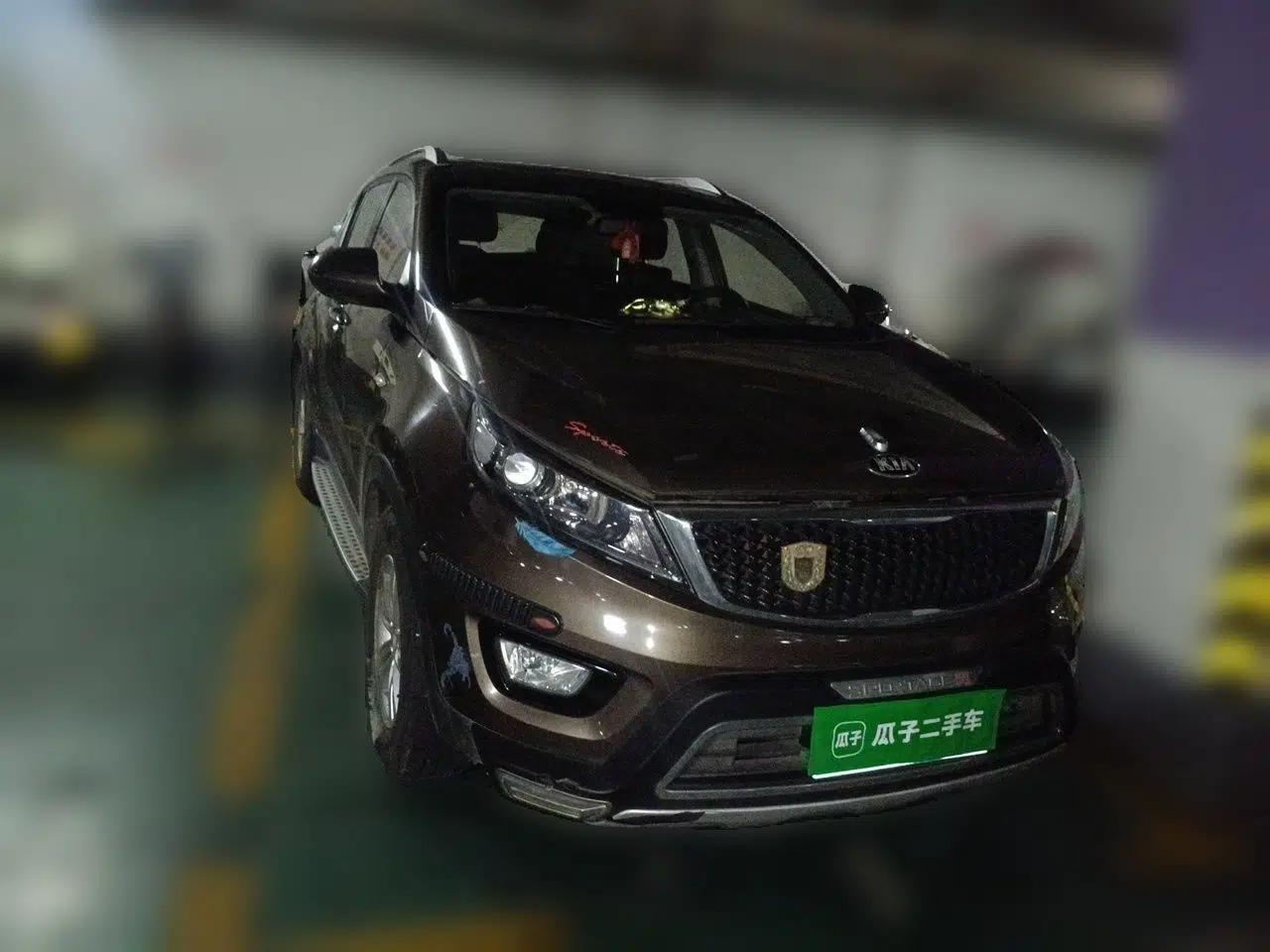 Kia Sportage R 2015 2.0L Automatic Two-Wheel Drive GL — миниатюра 3