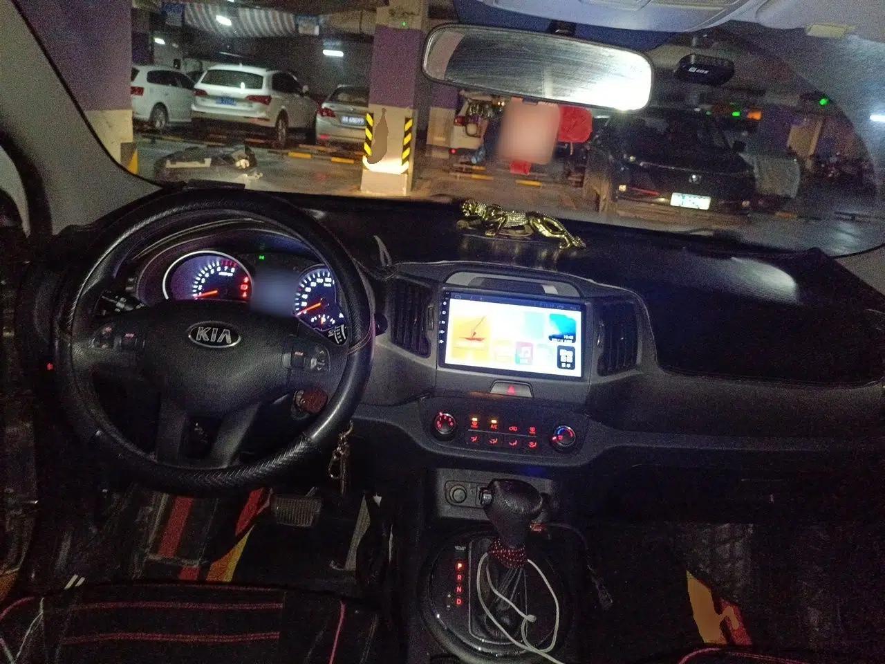 Kia Sportage R 2015 2.0L Automatic Two-Wheel Drive GL — миниатюра 9