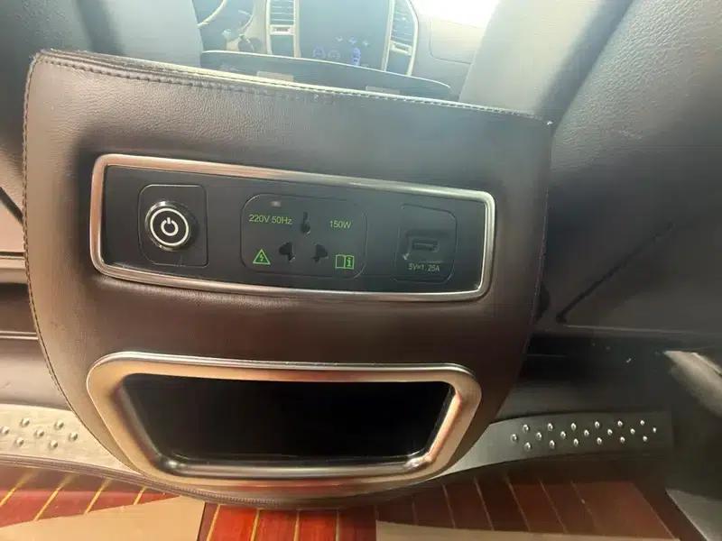 2018 Nissan Vito 2.0T Business Edition 7-seater (National V Emission Standard) — миниатюра 14
