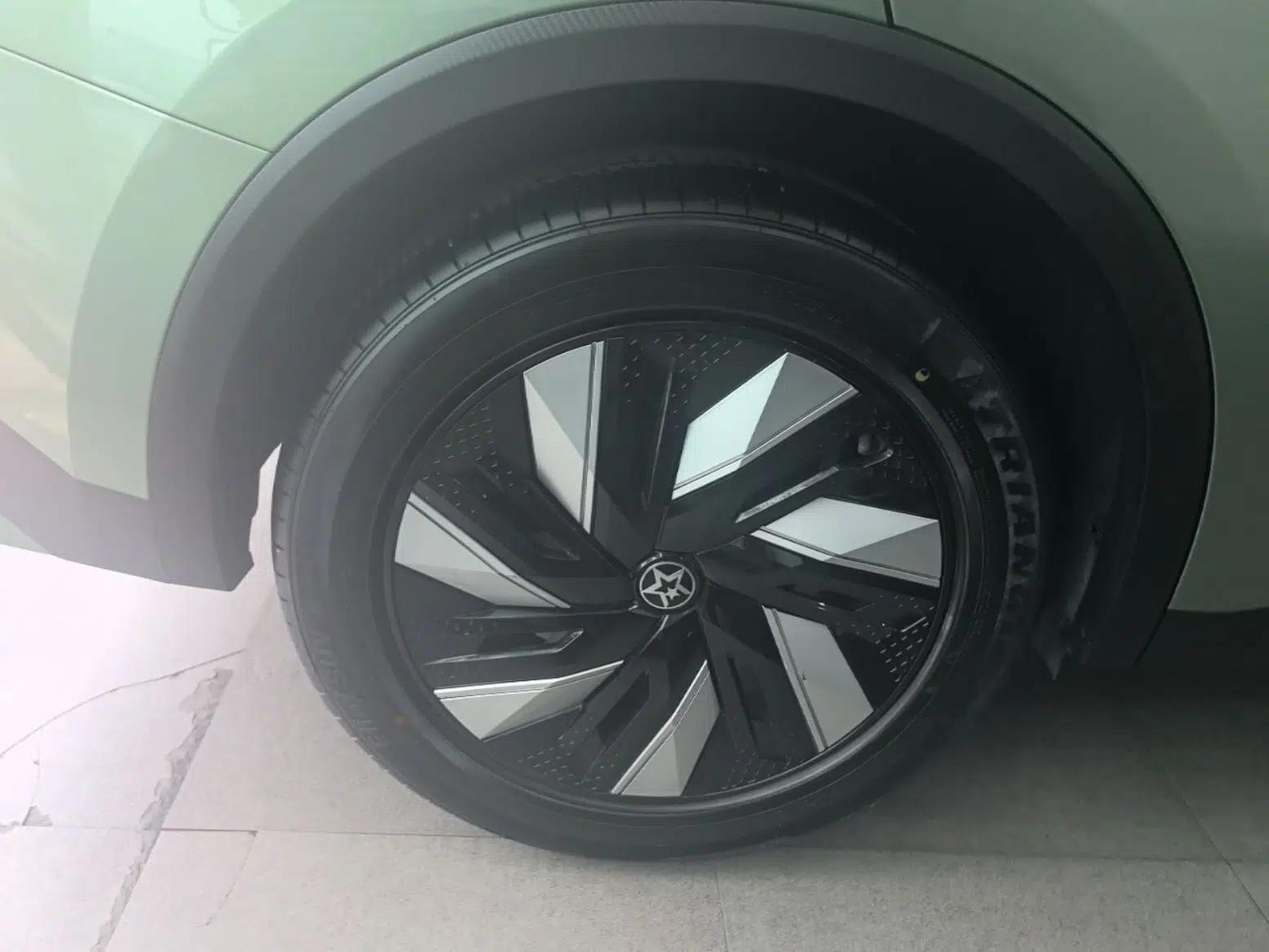 Venucia V DD-i 2023 110 km iE Version — миниатюра 11