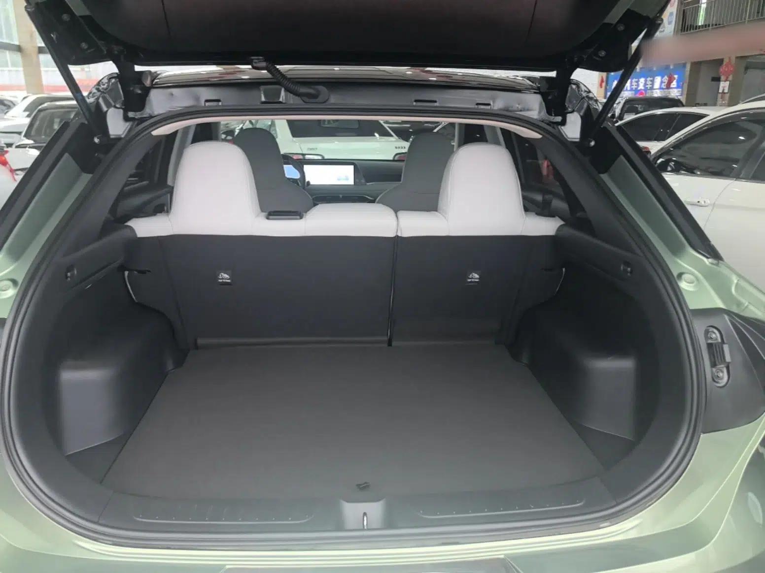 Venucia V DD-i 2023 110 km iE Version — миниатюра 22