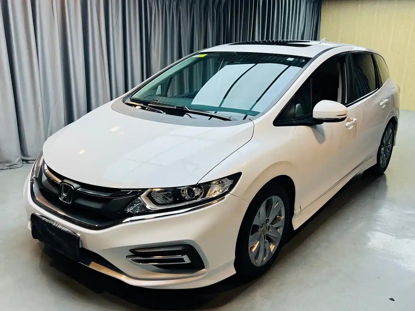 Jade 2017 1.8L Automatic Comfort Edition 5-seater — миниатюра 1