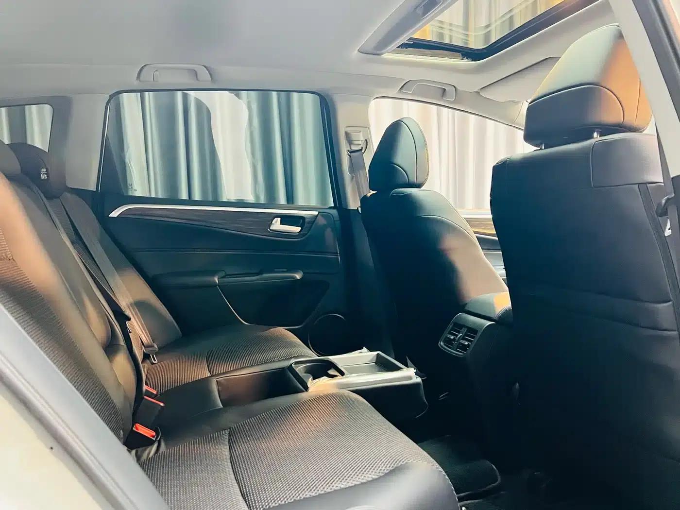 Jade 2017 1.8L Automatic Comfort Edition 5-seater — миниатюра 11