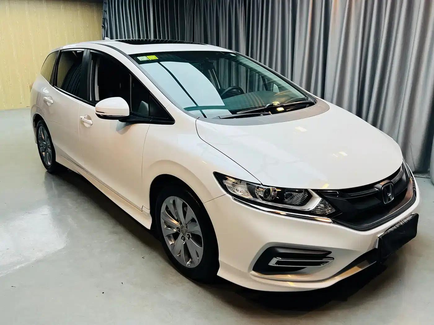 Jade 2017 1.8L Automatic Comfort Edition 5-seater — миниатюра 3