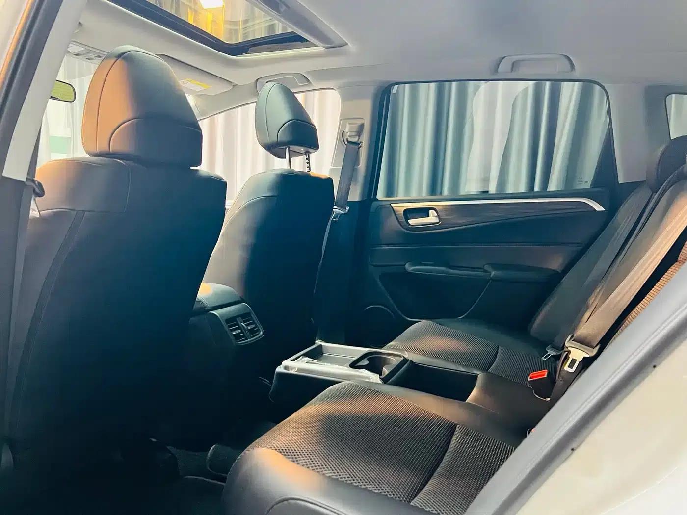 Jade 2017 1.8L Automatic Comfort Edition 5-seater — миниатюра 9
