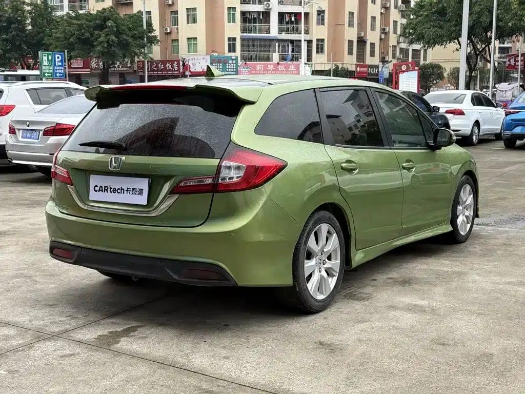Jade 2013 1.8L Automatic Comfort Edition 5-seater — миниатюра 14