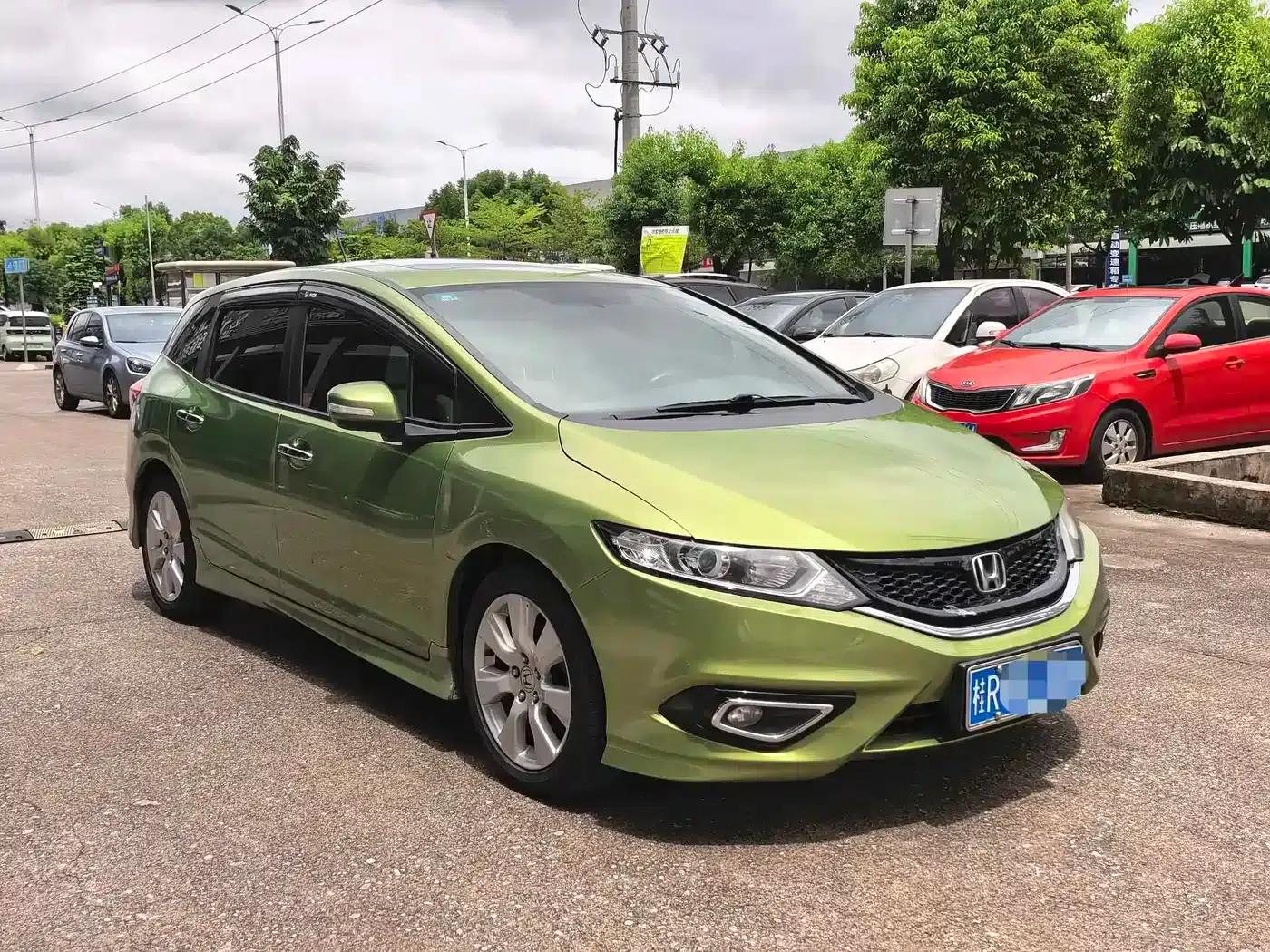Jade 2014 1.8L CVT Luxury Edition 5-seater — миниатюра 5