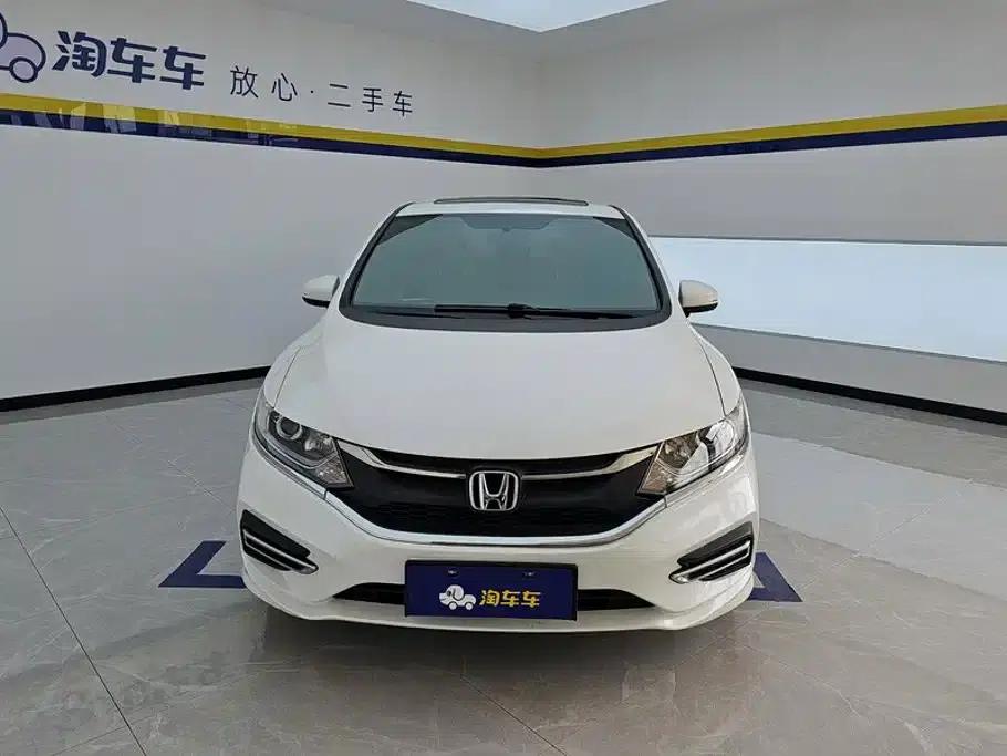 Jade 2017 1.8L Automatic Comfort Edition 5-seater — миниатюра 2