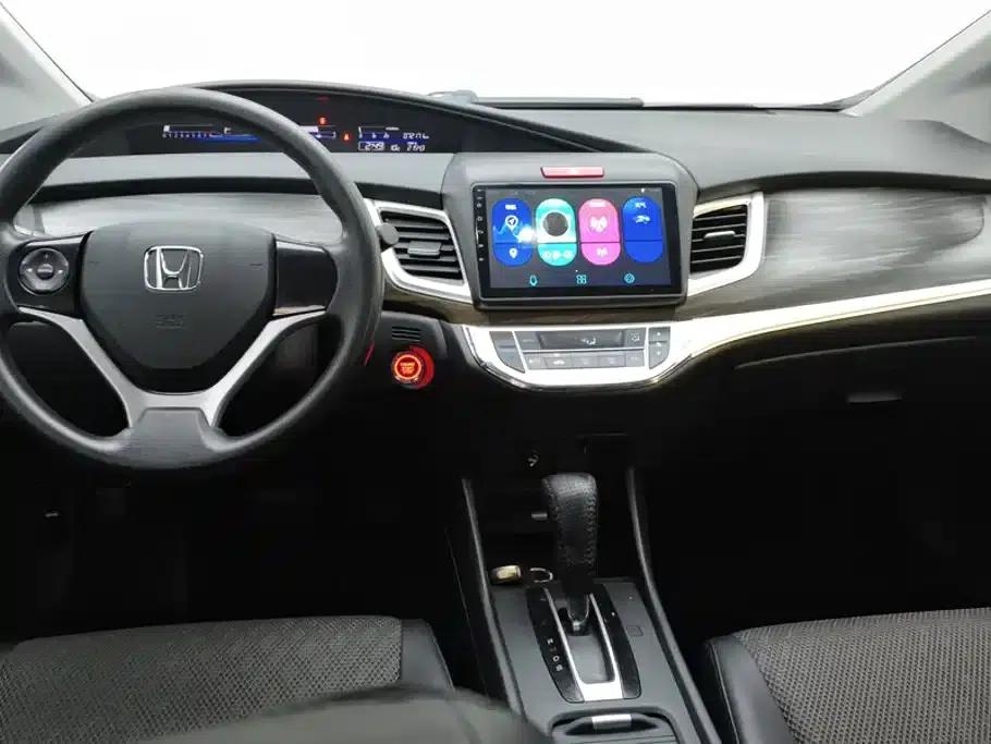 Jade 2017 1.8L Automatic Comfort Edition 5-seater — миниатюра 12