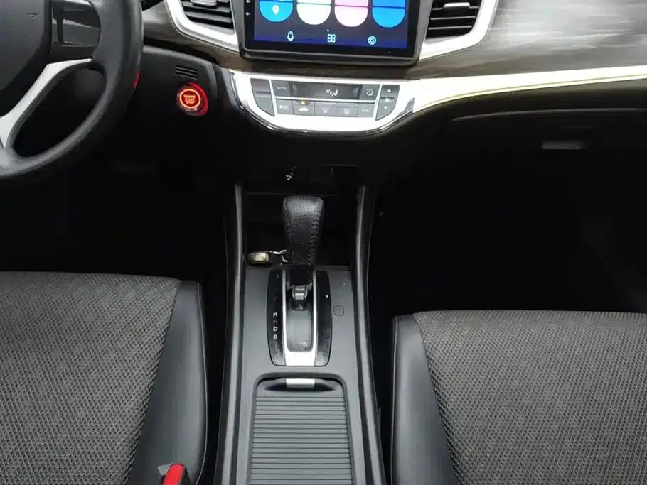 Jade 2017 1.8L Automatic Comfort Edition 5-seater — миниатюра 16