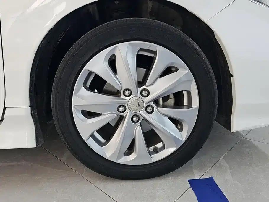 Jade 2017 1.8L Automatic Comfort Edition 5-seater — миниатюра 6