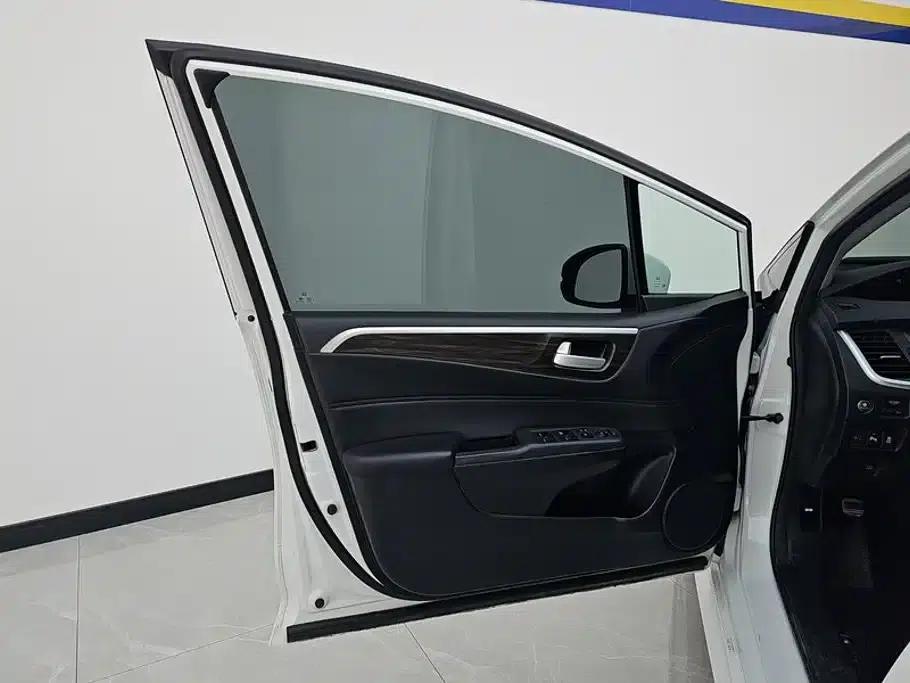 Jade 2017 1.8L Automatic Comfort Edition 5-seater — миниатюра 7
