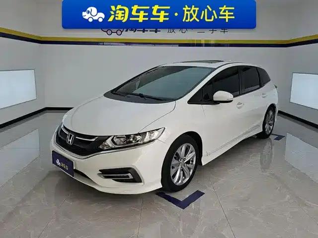 Jade 2017 1.8L Automatic Comfort Edition 5-seater
