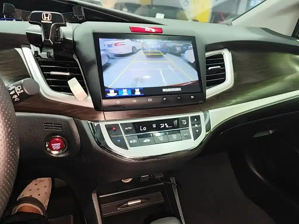 Jade 2016 1.8L Automatic Comfort Elite Edition 5-seater — миниатюра 13