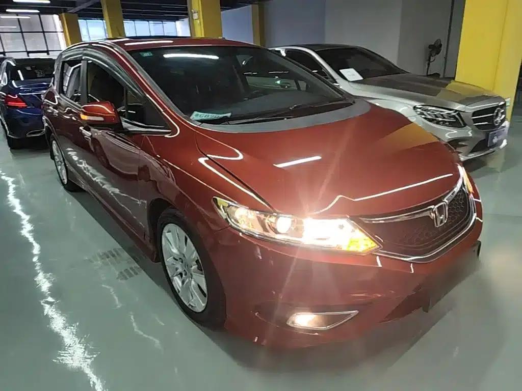 Jade 2016 1.8L Automatic Comfort Elite Edition 5-seater — миниатюра 4