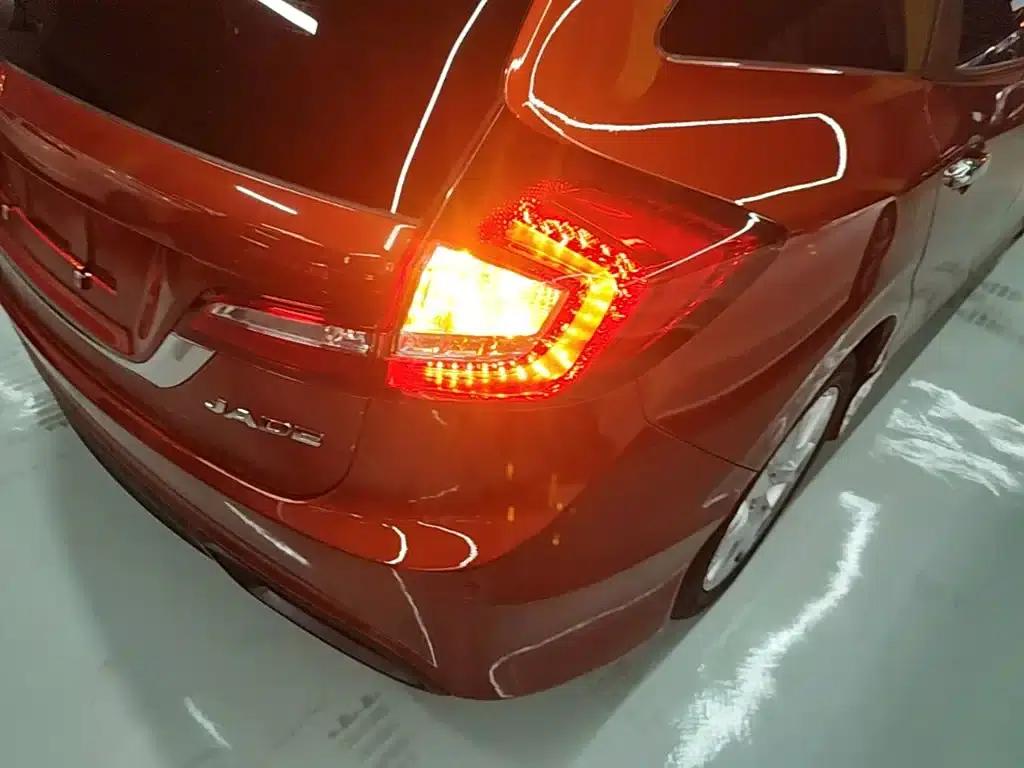 Jade 2016 1.8L Automatic Comfort Elite Edition 5-seater — миниатюра 8