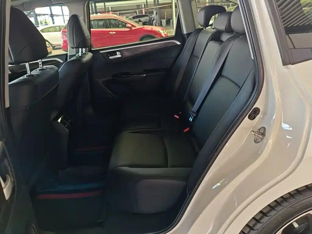 Jade 2017 210TURBO CVT Luxury Edition 5-seater — миниатюра 17