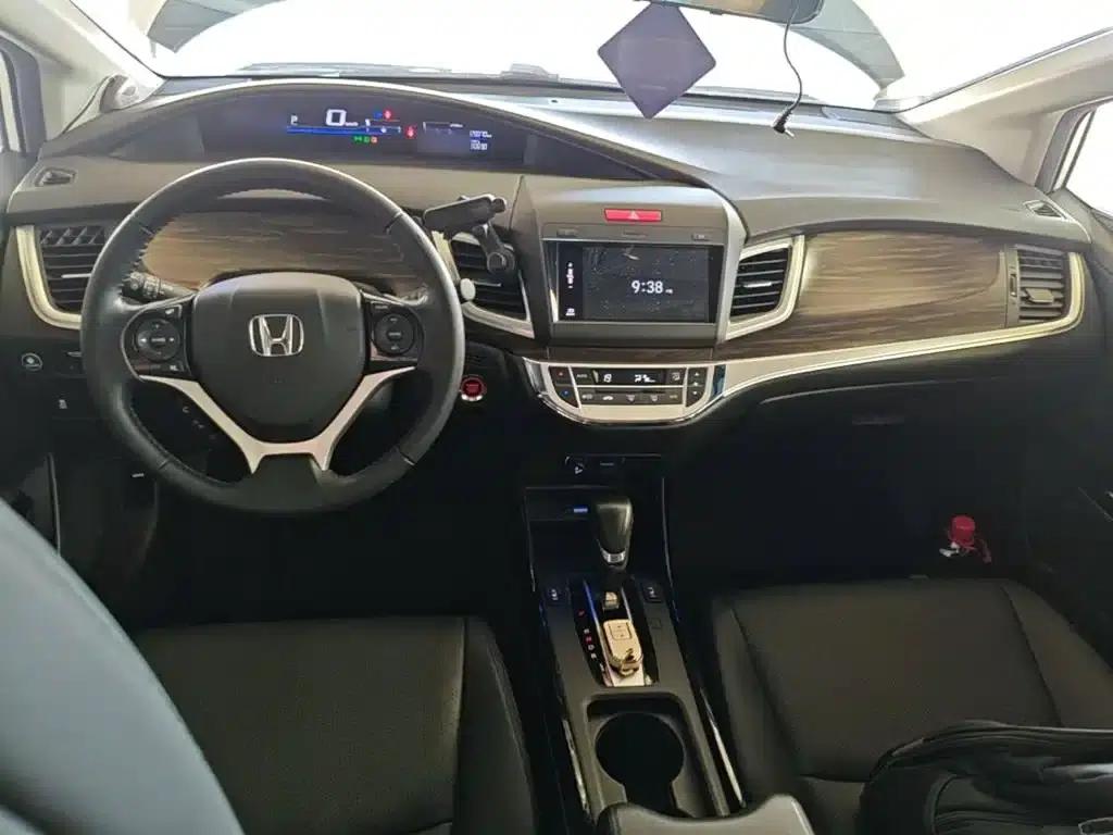 Jade 2017 210TURBO CVT Luxury Edition 5-seater — миниатюра 10