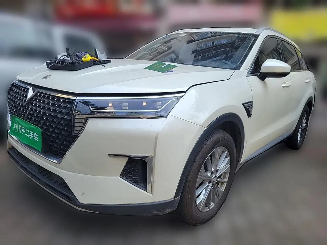 Venucia Star 2020 260T Automatic 48V Mild Hybrid Turbocharged Star Edition — миниатюра 1
