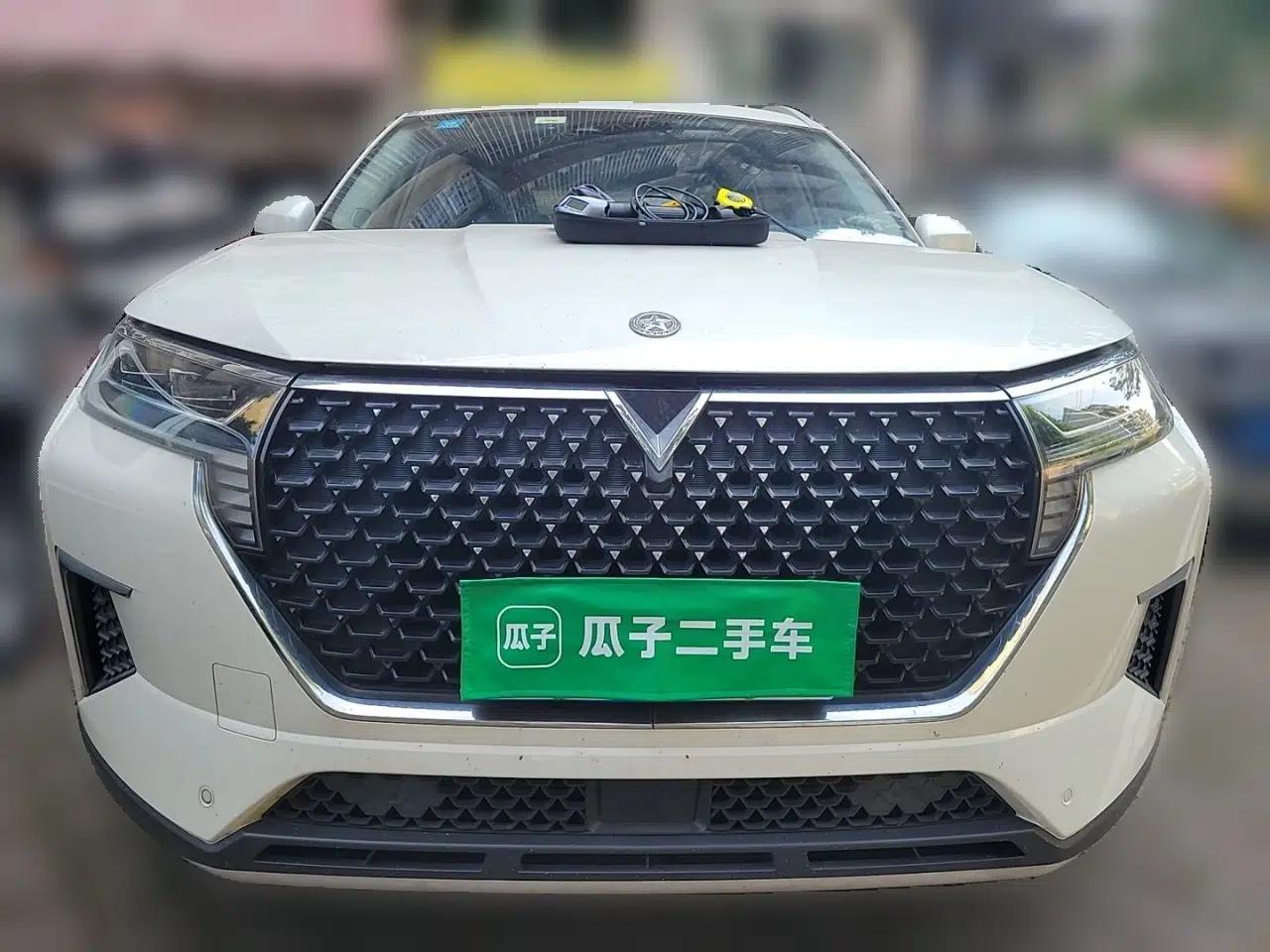 Venucia Star 2020 260T Automatic 48V Mild Hybrid Turbocharged Star Edition — миниатюра 2