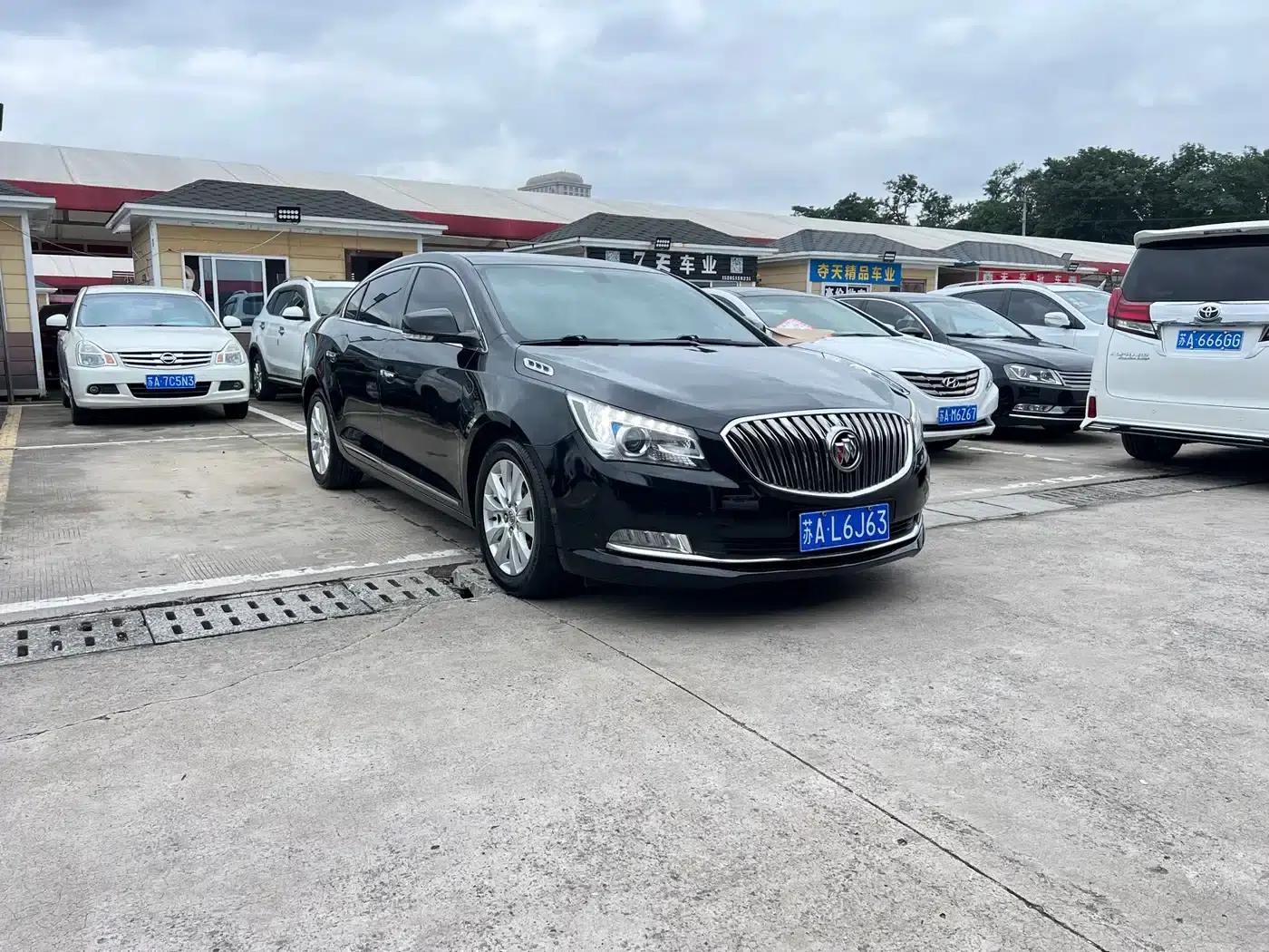 Buick LaCrosse 2013 2.4L SIDI Luxury Comfort Model — миниатюра 2