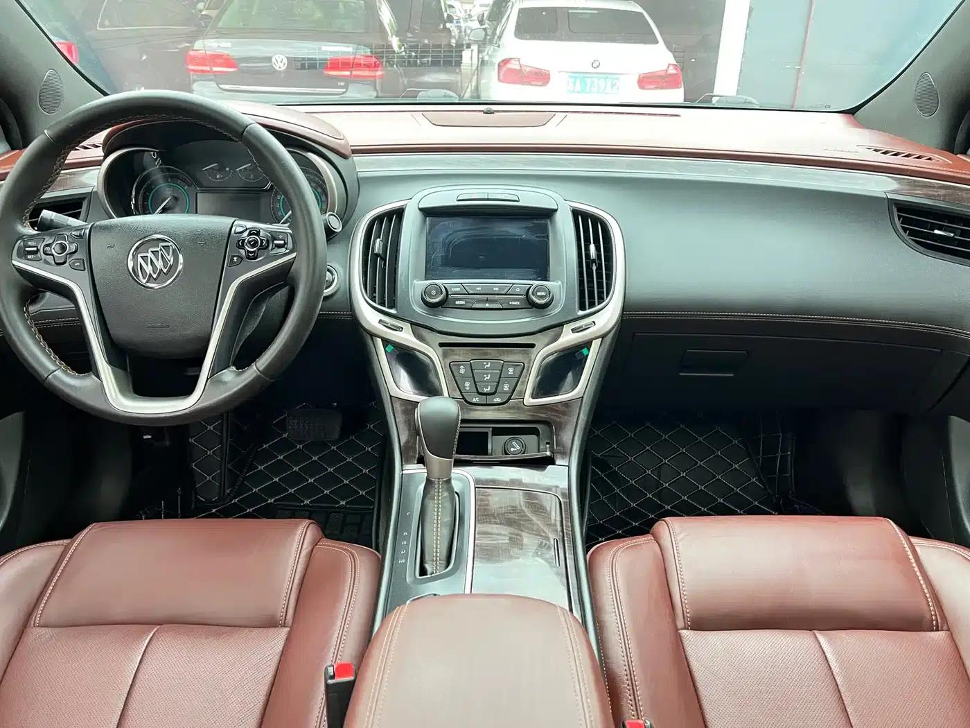 Buick LaCrosse 2013 2.4L SIDI Luxury Comfort Model — миниатюра 20