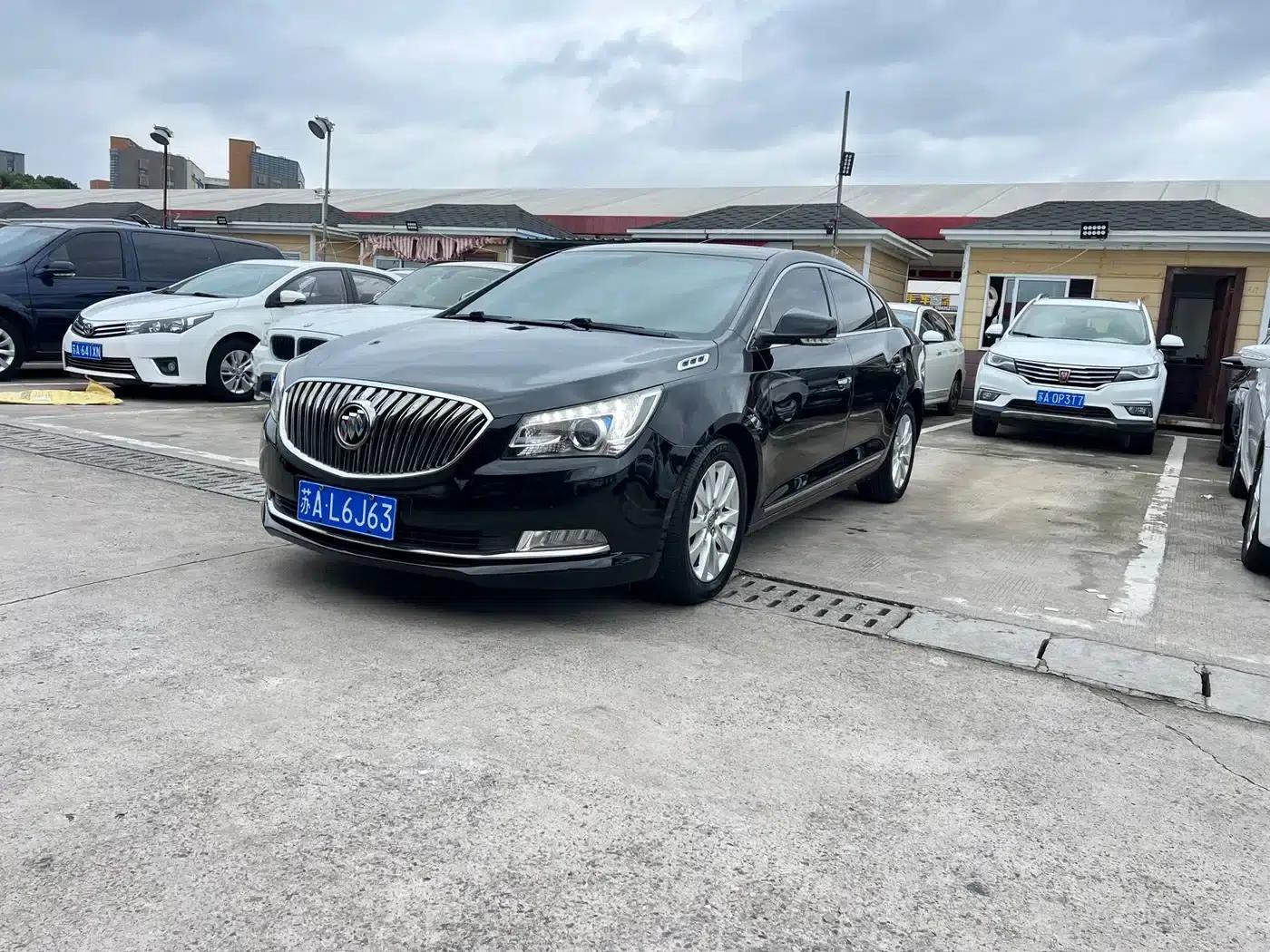 Buick LaCrosse 2013 2.4L SIDI Luxury Comfort Model — миниатюра 3