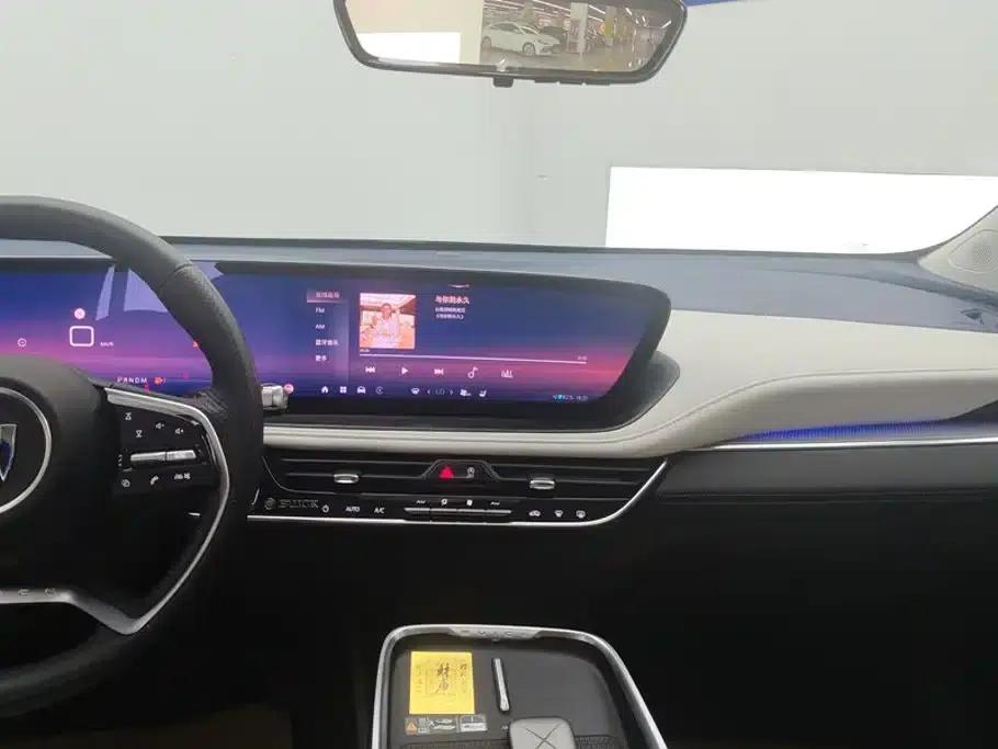 Buick LaCrosse 2023 Avenir Edition — миниатюра 13
