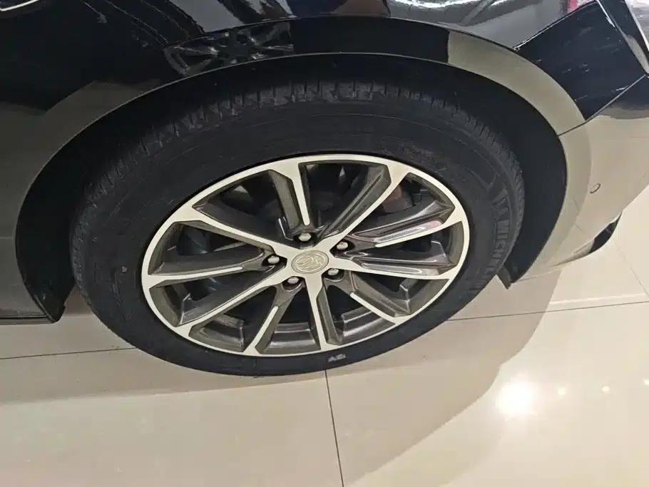 Buick LaCrosse 2020 652T Premium — миниатюра 6
