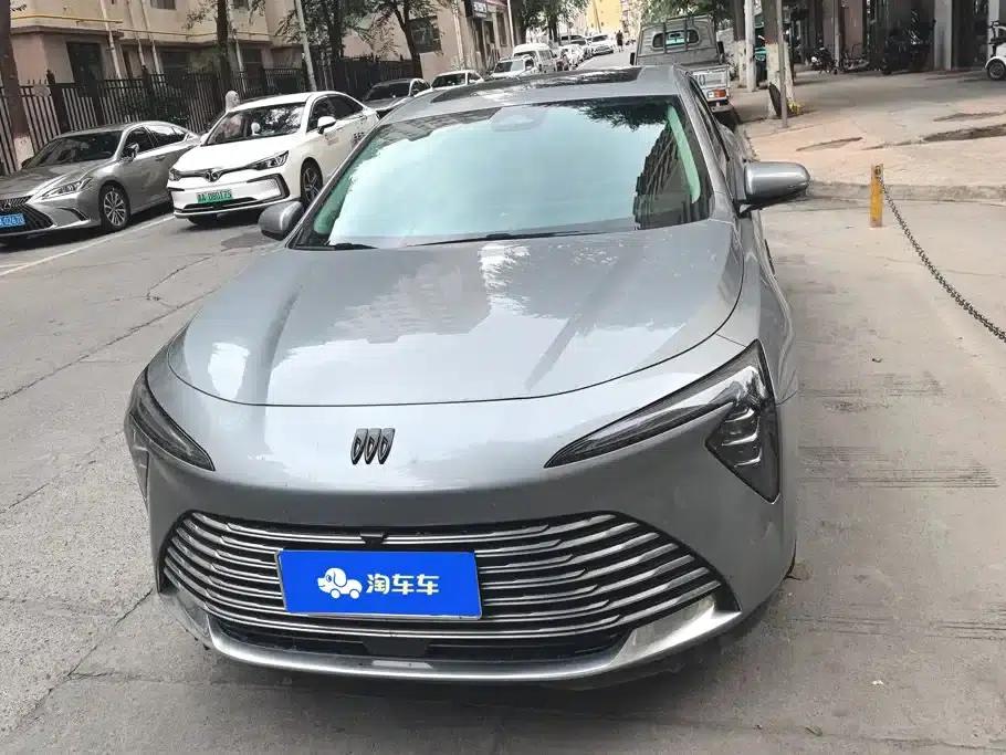 Buick LaCrosse 2025 28T Platinum Edition — миниатюра 2